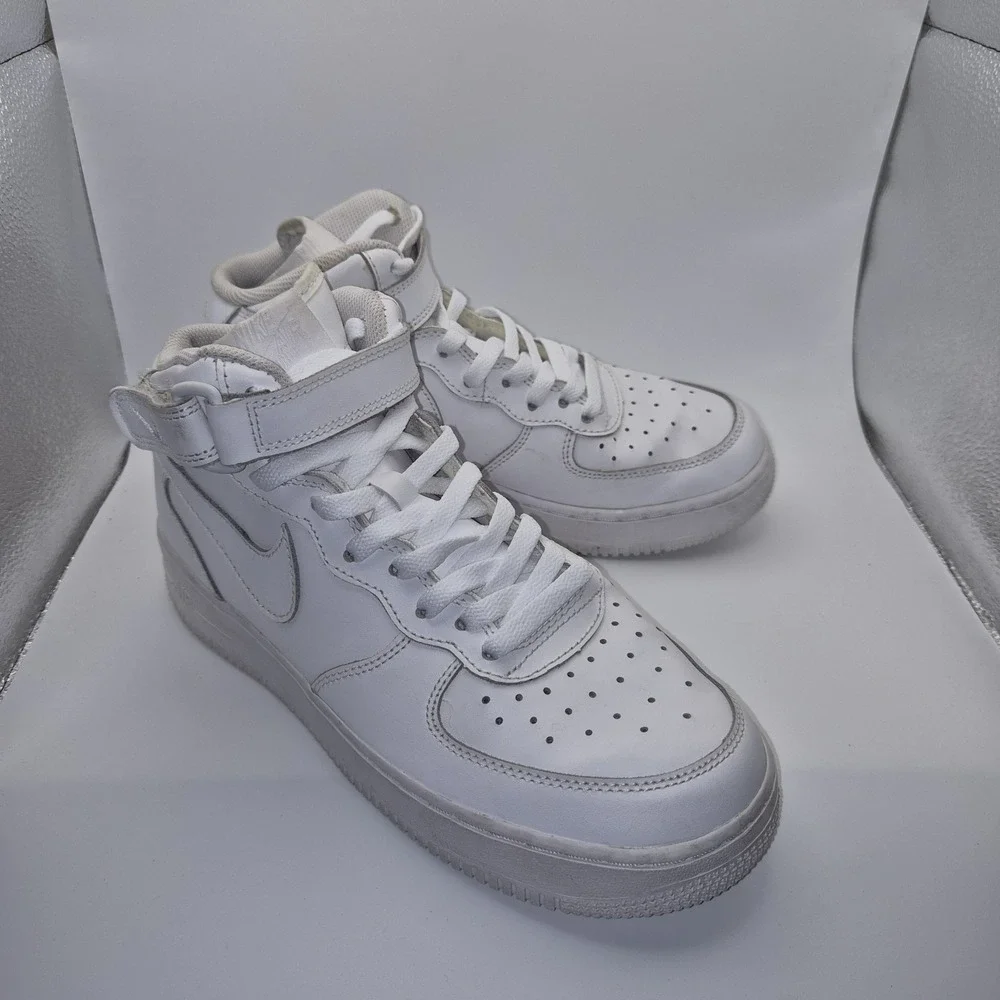 Nike Air Force 1 Mid White‎ Youth Size 7Y Triple White Strap Sneakers 314195-113